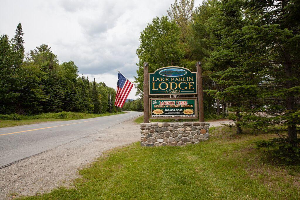 Lake Parlin Lodge & Cabins West Forks Exteriér fotografie