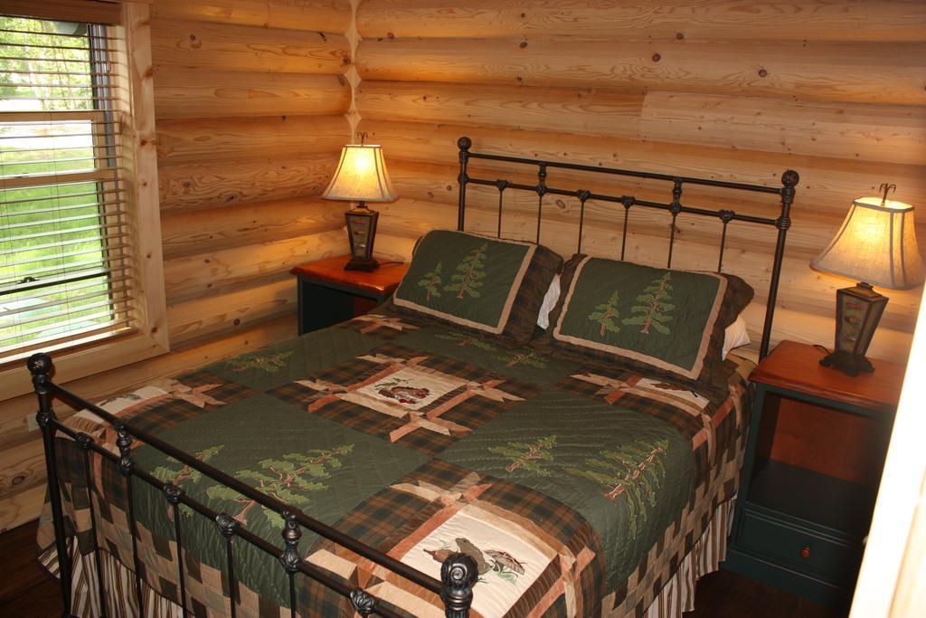 Lake Parlin Lodge & Cabins West Forks Pokoj fotografie