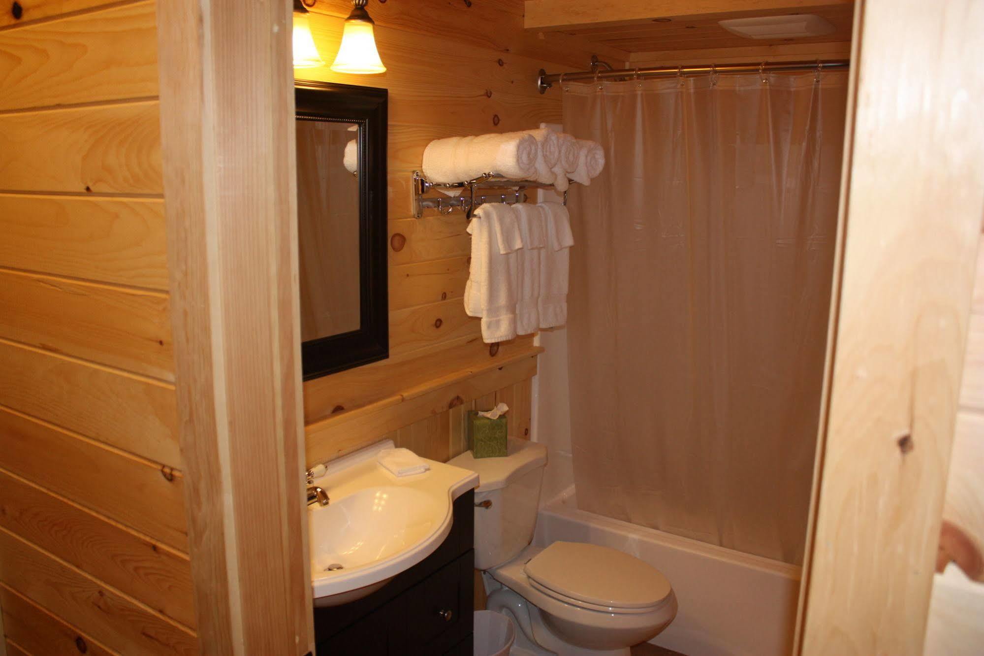 Lake Parlin Lodge & Cabins West Forks Exteriér fotografie